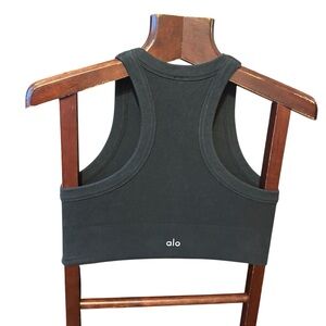 Alo Black Racerback Sports padded cropped top size S in like new condition